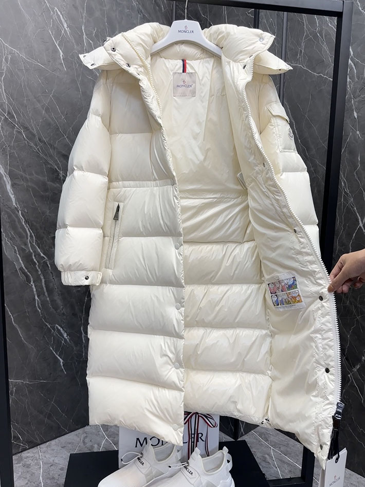 最高級モンクレールスーパーコピー ダウンジャケット Hanoverian Long Down Jacket ホワイト 2524897 レディース モンクレール ダウン - 画像 (3)