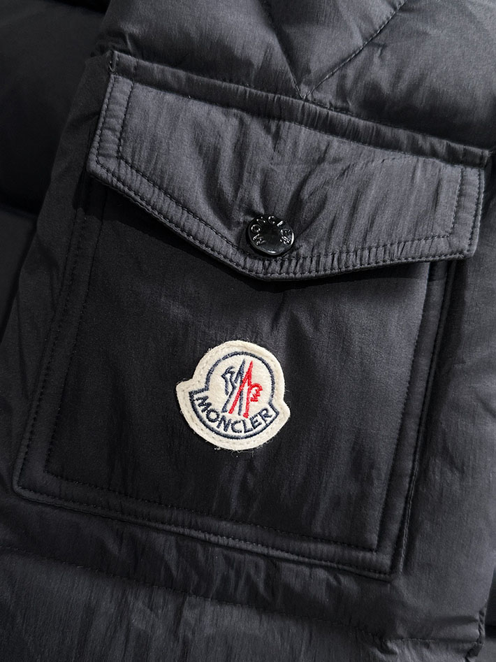 最高級モンクレールスーパーコピー VEZEREショートダウンジャケット ブラック 2524908 モンクレール ショートダウン アウトレット - 画像 (5)