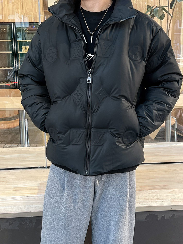 最高級ルイヴィトンスーパーコピー Vuitton リバーシブル パファージャケット ブラック 2524909 ヴィトン ダウン メンズ - 画像 (8)
