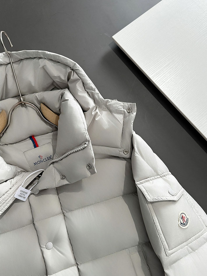 最高級モンクレールスーパーコピー Moncler Maya 70ショートダウンジャケット グレー 2524925 レディース モンクレール ダウン - 画像 (2)