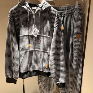 ロエベ パーカー メンズ