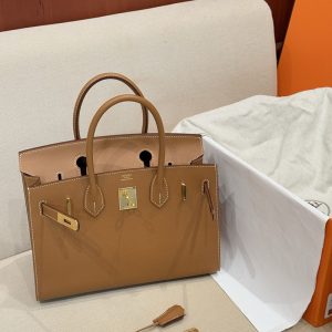 エルメス バーキン 定価