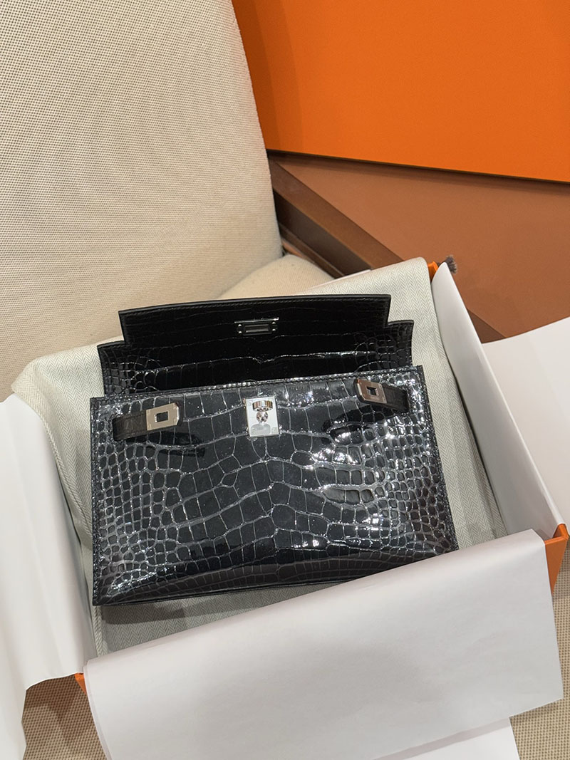HERMES ポシェットケリー 黒 ブラック クロコダイル アリゲーターマット シルバー金具 2526003 ポシェットケリー クロコ - 画像 (5)