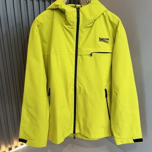 バレンシアガ ナイロン ジャケット 新作