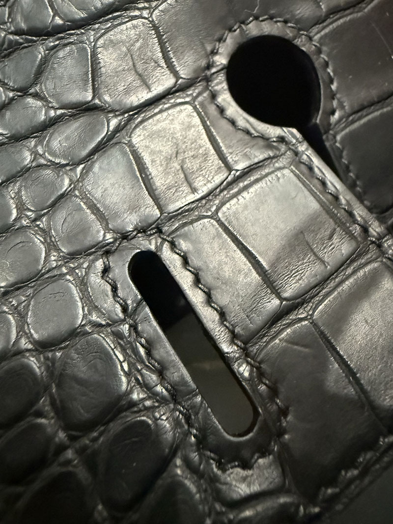 レディース エルメス バッグ HERMES バーキン25 黒 ブラック クロコダイル アリゲーターマット シルバー金具 2526026 バーキン クロコ 定価 - 画像 (17)