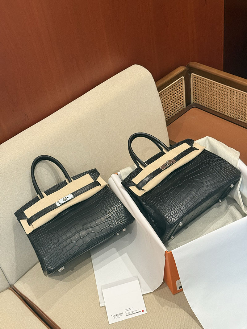 レディース エルメス バッグ HERMES バーキン25 黒 ブラック クロコダイル アリゲーターマット シルバー金具 2526026 バーキン クロコ 定価 - 画像 (7)