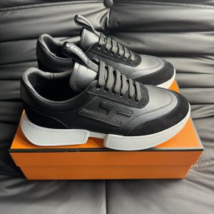 エルメス スニーカー 新作