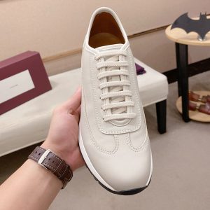 ジョンロブ レザースニーカー