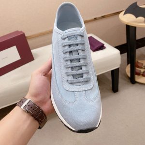 スニーカー メンズ おしゃれ 大人