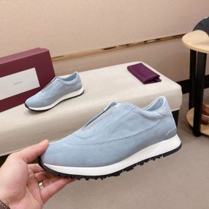 おしゃれスニーカー メンズ 40代