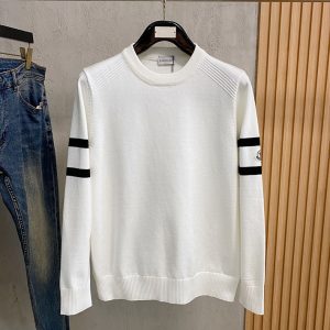 モンクレールニットセーター