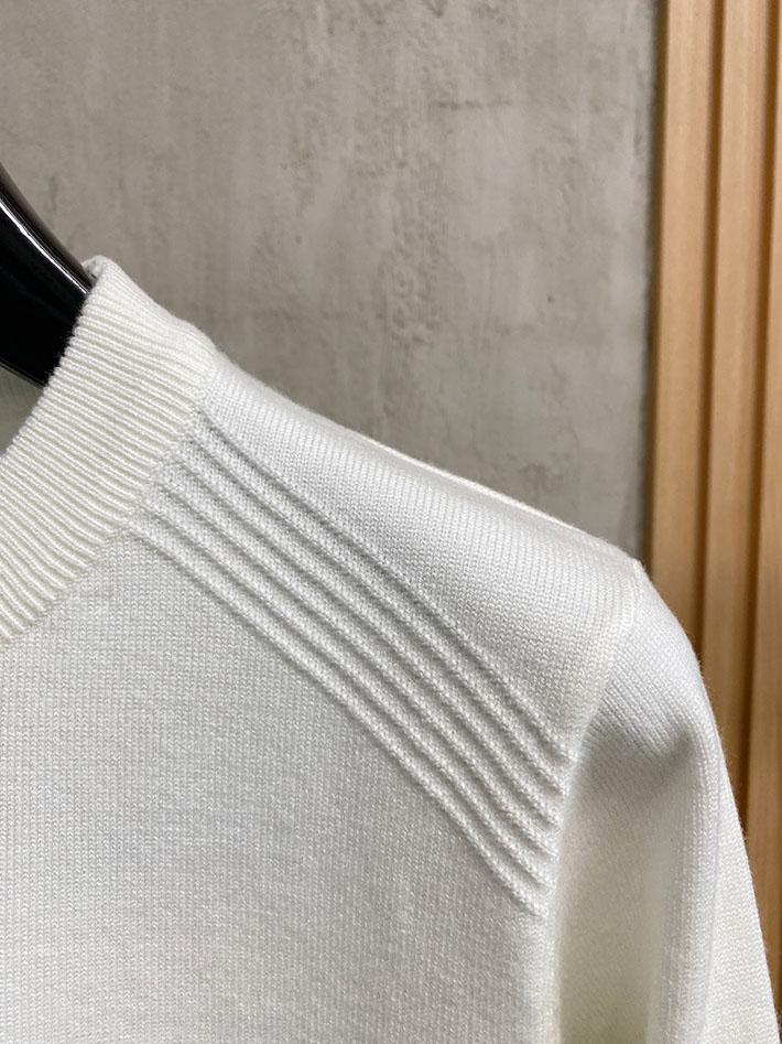 最高級モンクレールスーパーコピー 秋冬 コーデ メンズ 服 シンプル ファッション オシャレ 大人 ホワイト 2525071 モンクレールニットセーター - 画像 (8)