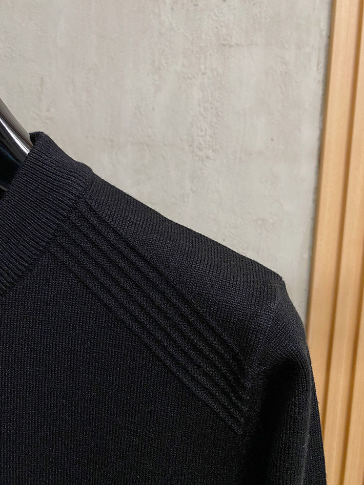 最高級モンクレールスーパーコピー 秋冬 コーデ メンズ 服 シンプル ファッション オシャレ 大人 ブラック 2525072 モンクレールニットセーター - 画像 (8)