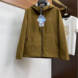 アークテリクス ジャケット 人気