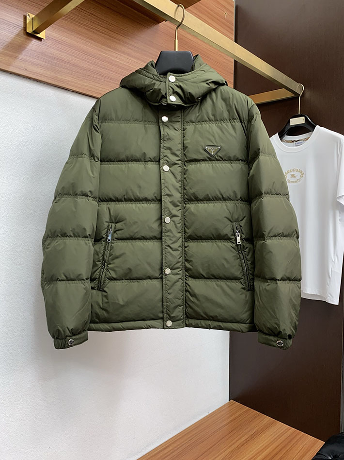 プラダ ダウンジャケット メンズ
