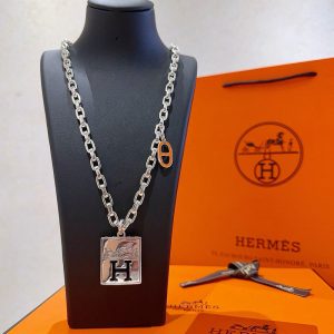 エルメス ネックレス メンズ 高い