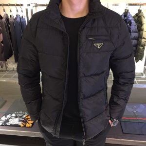 今年 流行るダウン メンズ