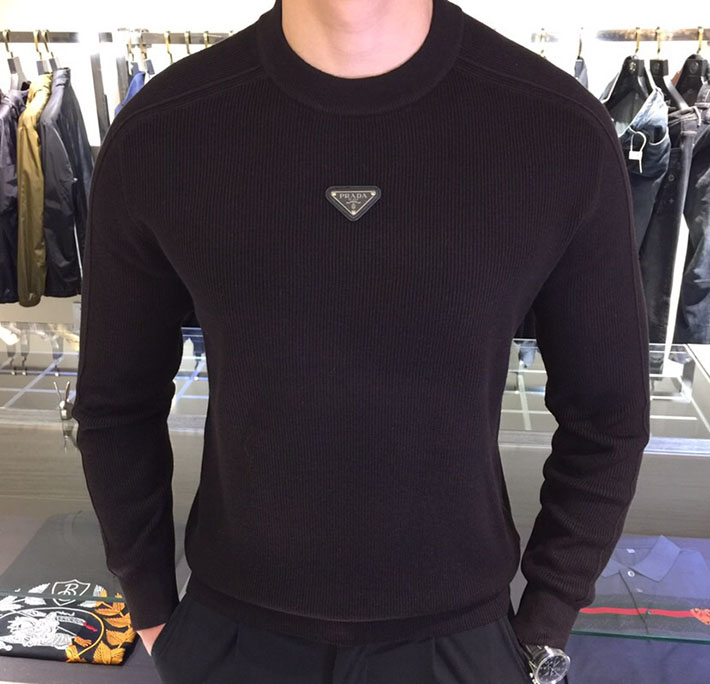 質のいいニットブランド メンズ