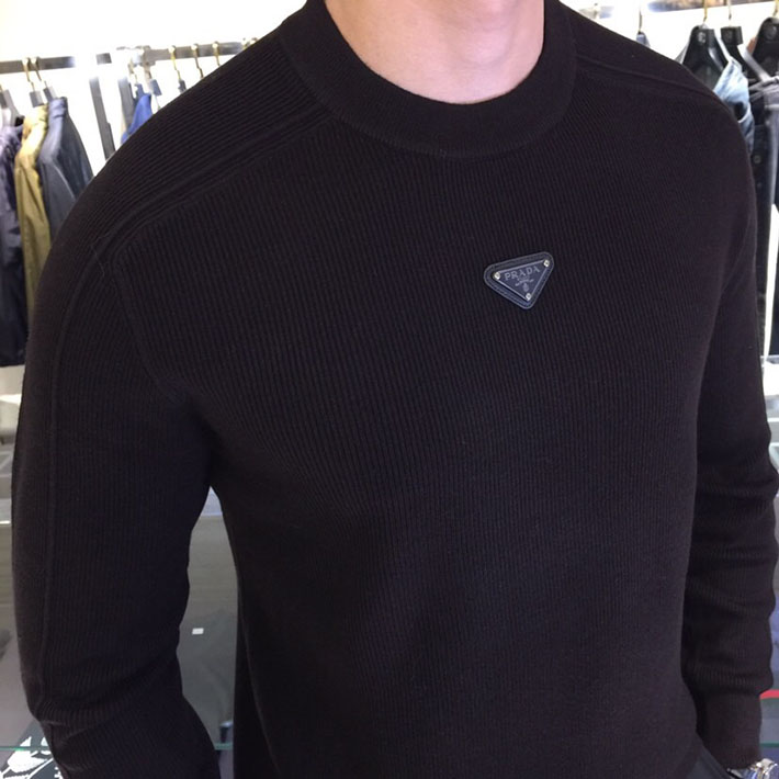 最高級プラダスーパーコピー PRADA エクストラファインウールクルーネックセーター上質ニット ブラウン 2525188 質のいいニットブランド メンズ - 画像 (5)