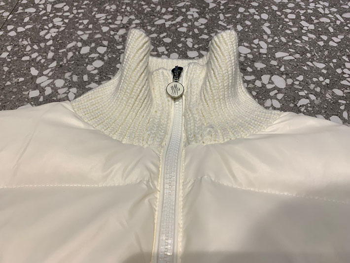 最高級モンクレールスーパーコピー Moncler ニット ウォーム ダウンジャケット クラシックジャケット ホワイト 2525198 レディース モンクレール ダウン - 画像 (3)