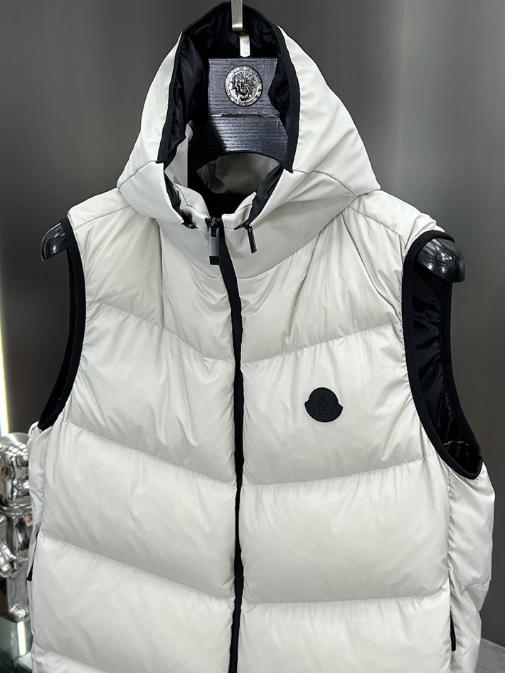 最高級モンクレールスーパーコピー Moncler GILET TRAPUNTATURA DIAGONALEダウンベスト ホワイト 2525223 ダウンベスト メンズ おしゃれ - 画像 (5)