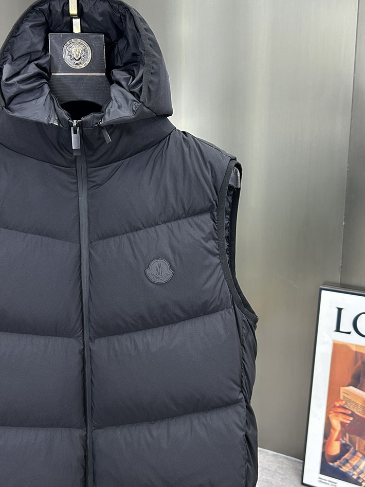 最高級モンクレールスーパーコピー Moncler GILET TRAPUNTATURA DIAGONALEダウンベスト ネイビー 2525224 ダウンベスト メンズ おしゃれ - 画像 (11)
