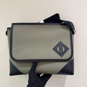 エルメス メッセンジャーバッグ メンズ
