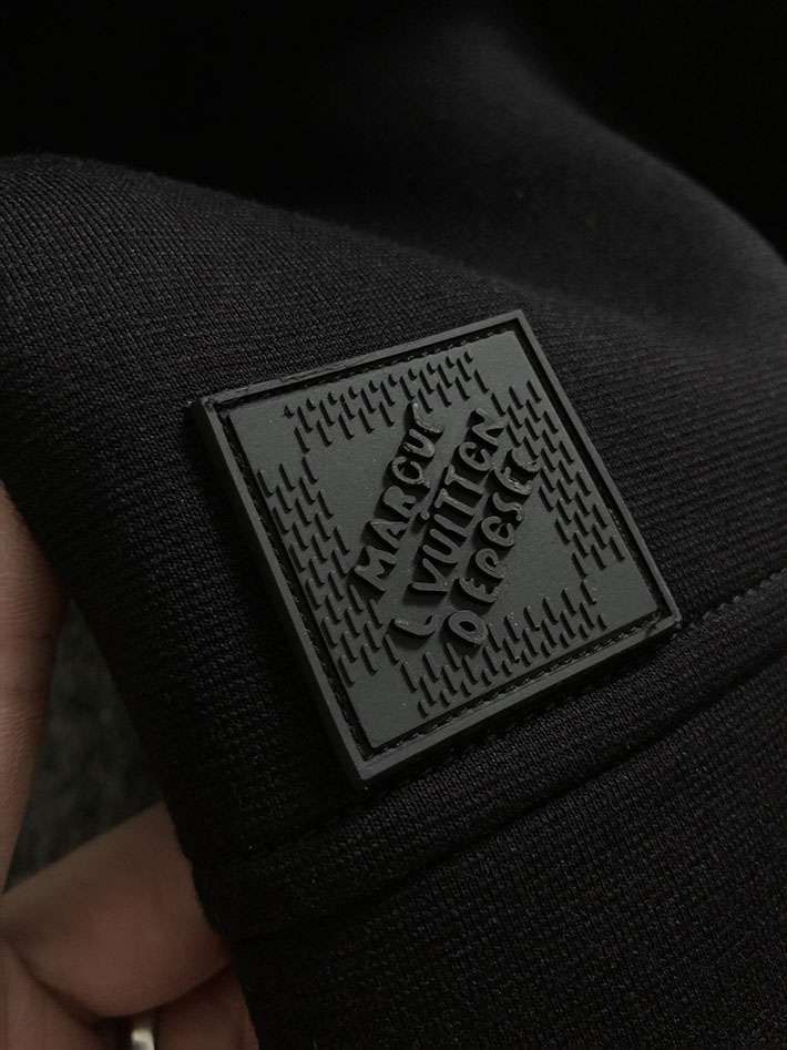 最高級ルイヴィトンスーパーコピー Vuitton ノーカラージャケット 衣料品 アウター ブラック 2525266 ヴィトン ジャケット メンズ - 画像 (3)