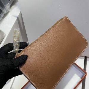 エルメス ジップアンゴー 定価