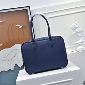 エルメス プリュム 定価