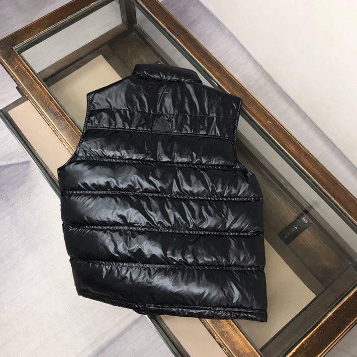 最高級モンクレールスーパーコピー Moncler ダウンベスト 1A00021 597X6 NANTU GILET ブラック 2525316 ダウンベスト コーデ メンズ - 画像 (3)