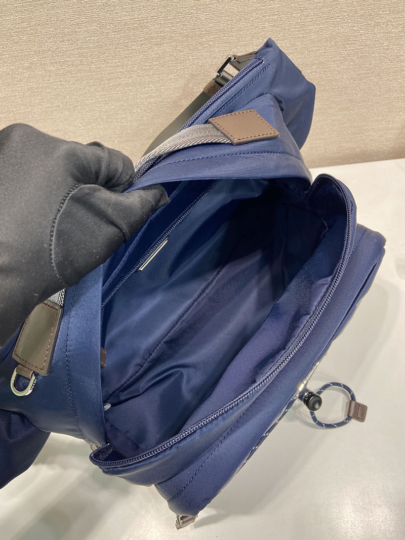 プラダ バッグ メンズ 新作 PRADA スピードロック Re-Nylon レザー ショルダーバッグ ブルー 2VH201 プラダ バッグ ナイロン - 画像 (3)