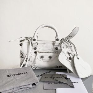 バレンシアガ ミニバッグ ショルダー