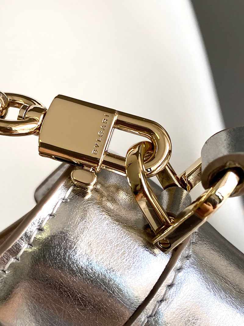 最高級ブルガリスーパーコピー BVLGARI SERPENTI FOREVER MINI TOP HANDLE ショルダーバッグ シルバー 2526366 ブルガリ バッグ レディース - 画像 (4)