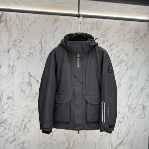 モンクレール ダウン メンズ 人気