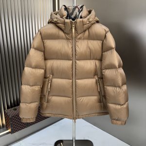 バーバリー ジャケット コーデ