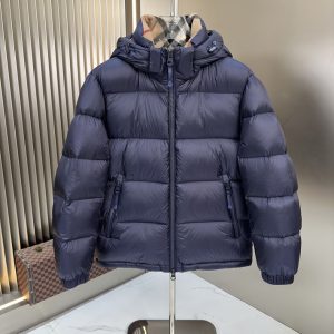 バーバリー ジャケット コーデ