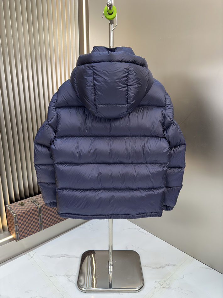 最高級バーバリースーパーコピー BURBERRY カシミア アンブルサイド ダウンジャケット ブルー 2525398 バーバリー ジャケット コーデ - 画像 (3)