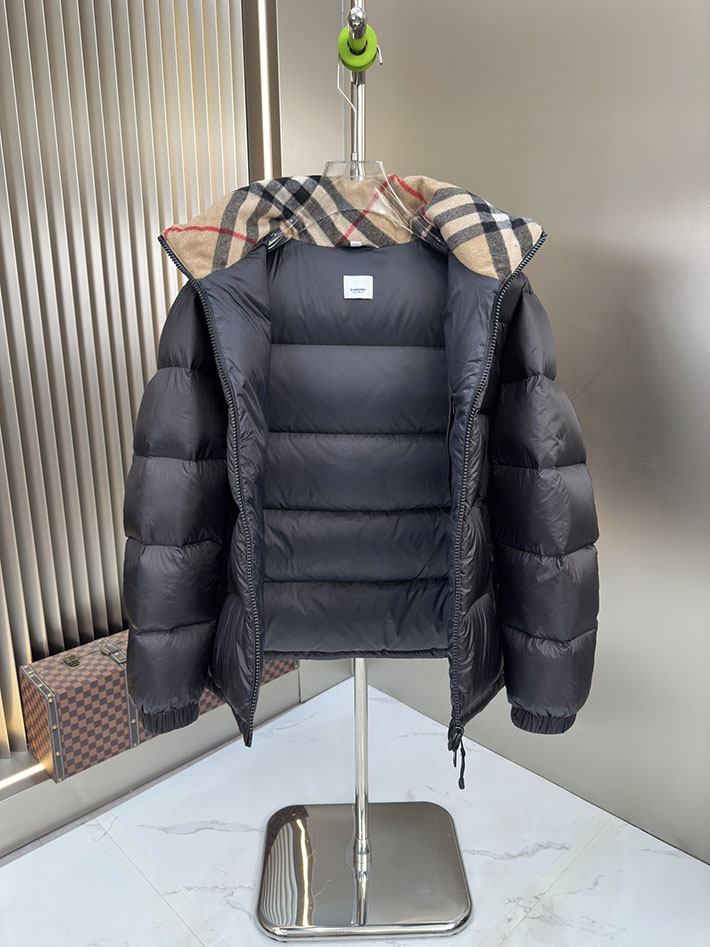 最高級バーバリースーパーコピー BURBERRY カシミア アンブルサイド ダウンジャケット ブラック 2525399 バーバリー ジャケット レディース - 画像 (4)