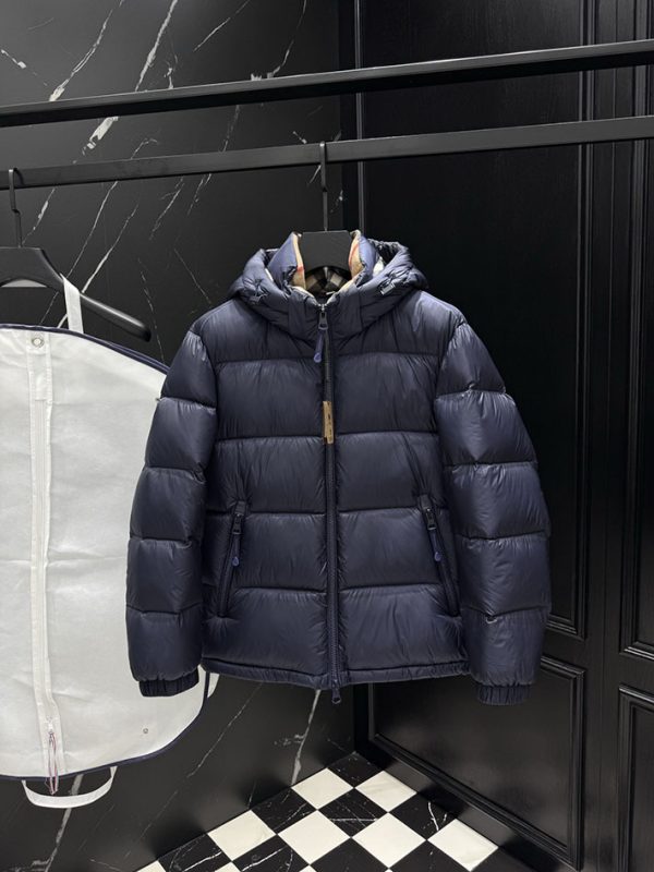 最高級バーバリースーパーコピー BURBERRY リバーシブル チェック 最高級バーバリースーパーコピー BURBERRY リバーシブル チェック