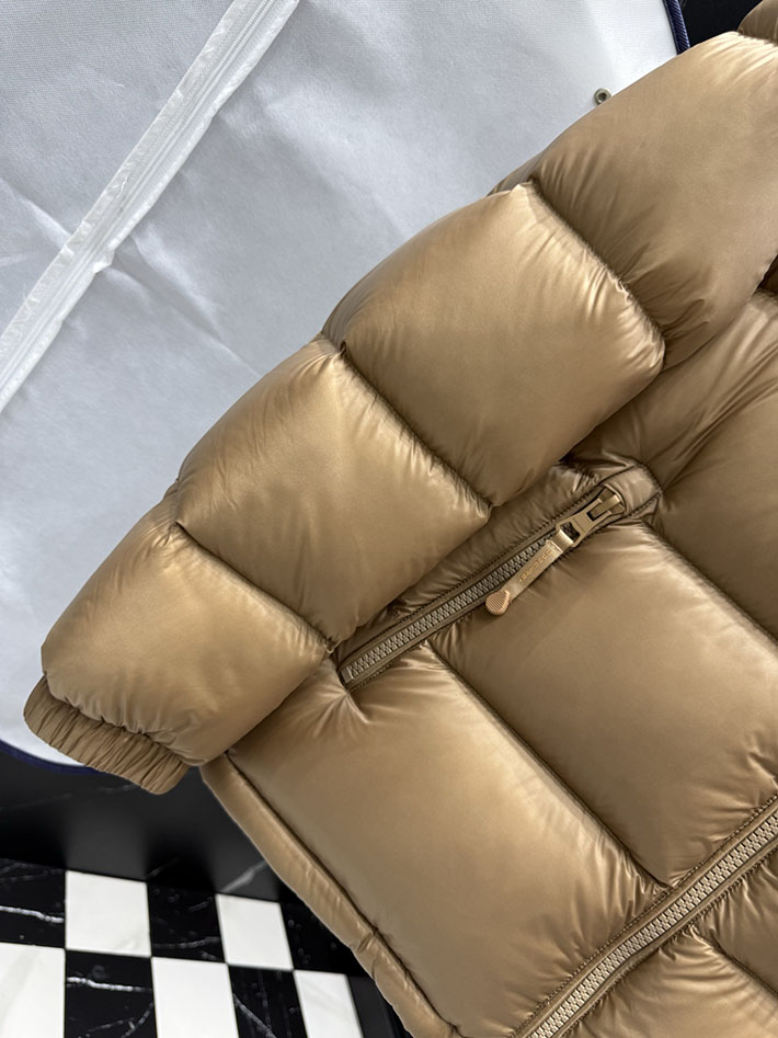 最高級バーバリースーパーコピー BURBERRY リバーシブル チェック フーデッド ダウンジャケット ブラウン 2525406 バーバリー アウトレット どれくらい 安い - 画像 (7)