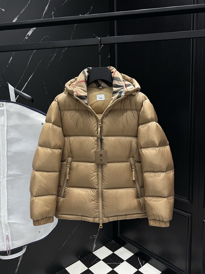 最高級バーバリースーパーコピー BURBERRY リバーシブル チェック フーデッド ダウンジャケット ブラウン 2525406 バーバリー アウトレット どれくらい 安い - 画像 (6)