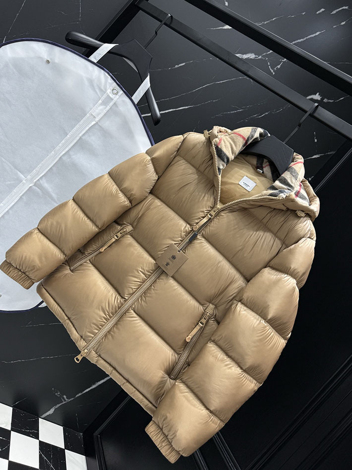 最高級バーバリースーパーコピー BURBERRY リバーシブル チェック フーデッド ダウンジャケット ブラウン 2525406 バーバリー アウトレット どれくらい 安い - 画像 (5)