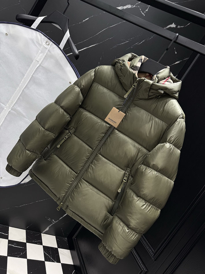最高級バーバリースーパーコピー BURBERRY リバーシブル チェック フーデッド ダウンジャケット カーキ 2525408 バーバリー アウトレット どれくらい 安い - 画像 (9)