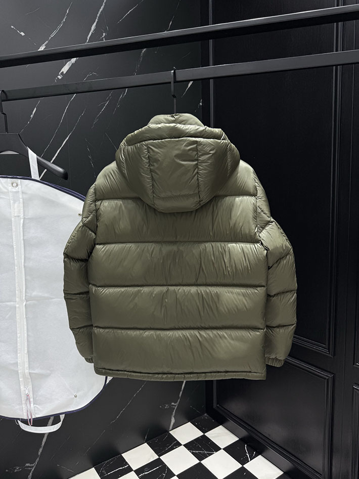 最高級バーバリースーパーコピー BURBERRY リバーシブル チェック フーデッド ダウンジャケット カーキ 2525408 バーバリー アウトレット どれくらい 安い - 画像 (2)