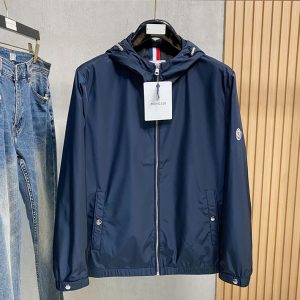 モンクレール ナイロン ジャケット 人気