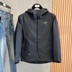 アークテリクス ジャケット 人気