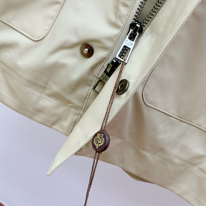 最高級ロロ・ピアーナスーパーコピー ジャケット トラベラー リバーシブル カシミヤ ナイロン ホワイト 2525631 ジャケット ナイロン ビジネス - 画像 (4)