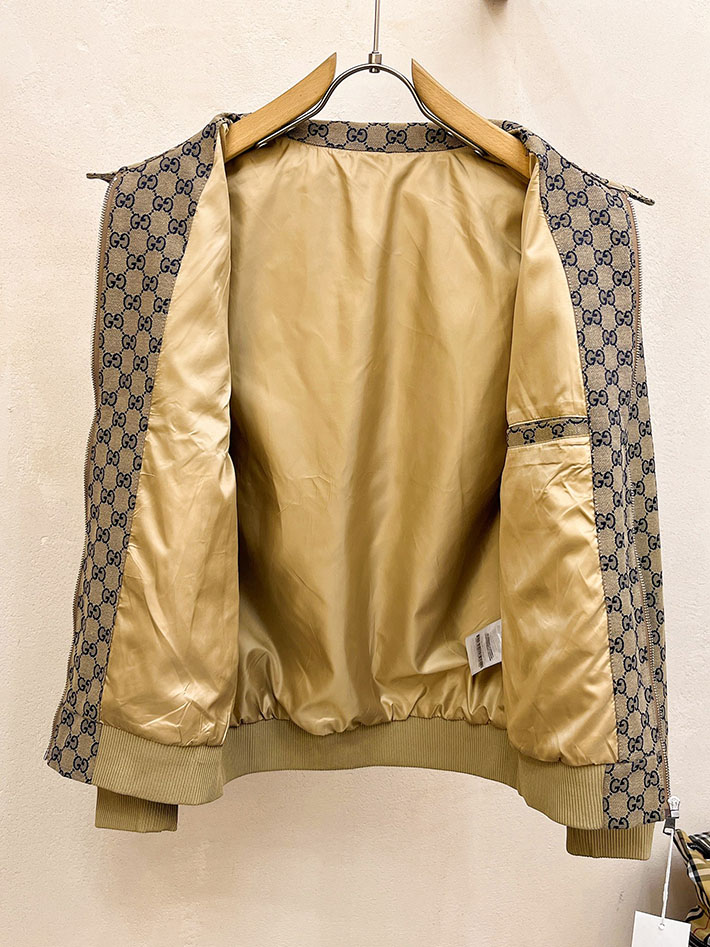 グッチ 服 アウトレット GUCCI GG柄 リバーシブル ジップアップ ブルゾン ジャケット ベージュ 2525655 ジャケット メンズ おしゃれ - 画像 (3)