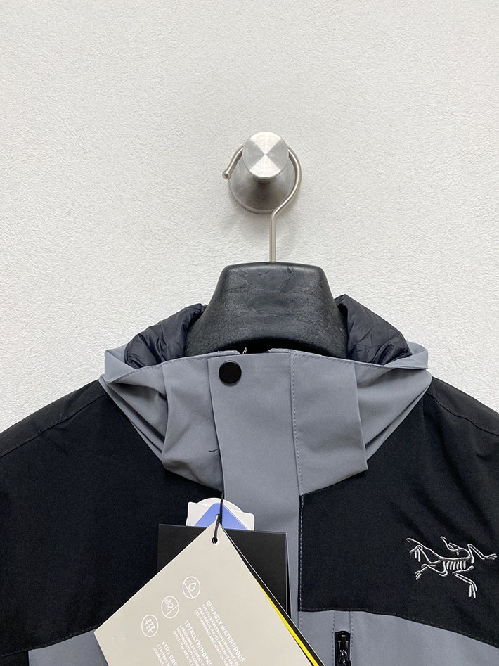 アークテリクス マウンテンパーカー ARC’TERYX アトム フーディ ナイロンジャケット ブラック/ブルー 2525677 アークテリクス ジャケット レディース - 画像 (9)